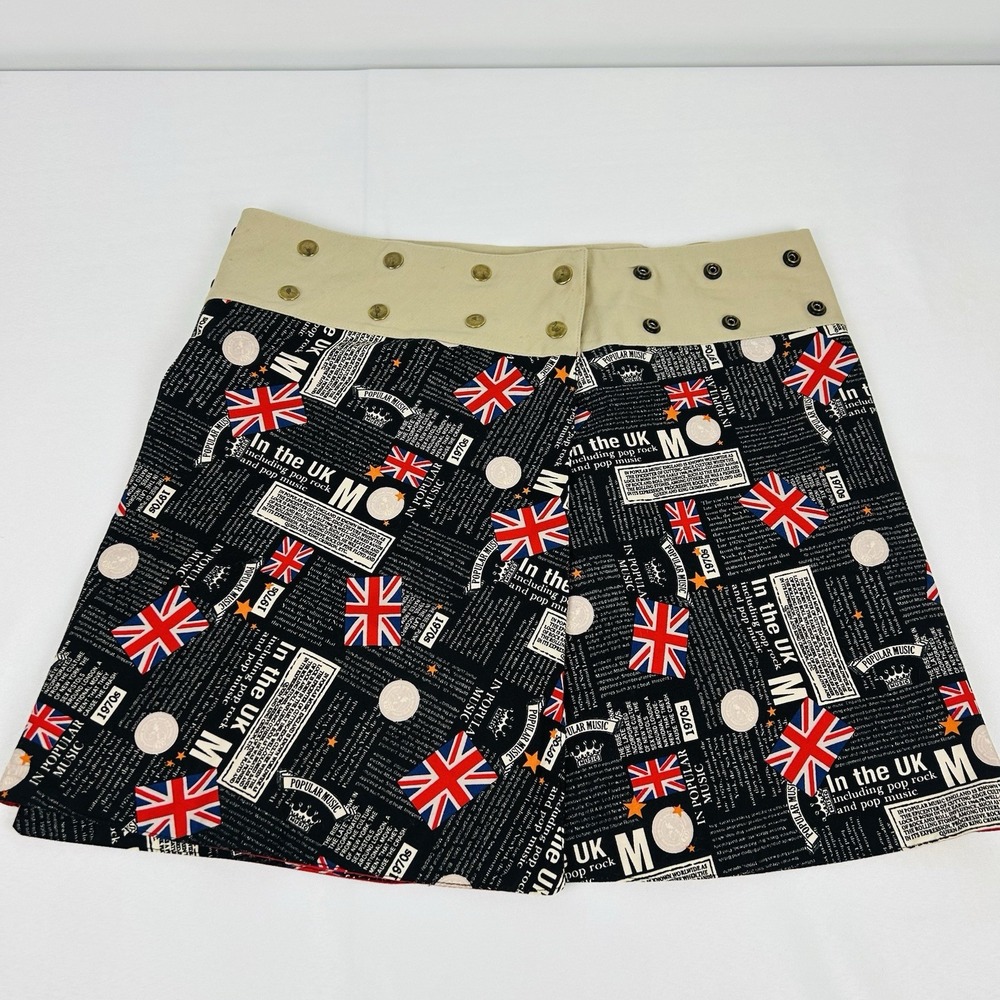Les Gamines Women's Medium Skirt Wrap Around UK Popular Music Print Snap
